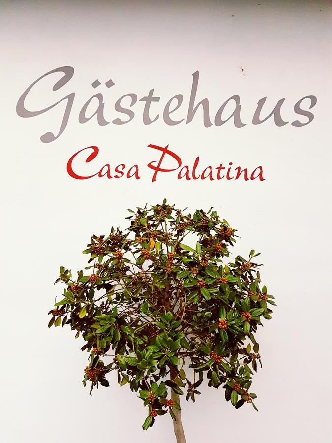 Couette-café Casa Palatina 3*